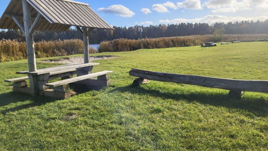 Vēl ērtākai atpūtai pie ūdens! Jūrmalā startē Ezeru ielas peldvietas atjaunošana