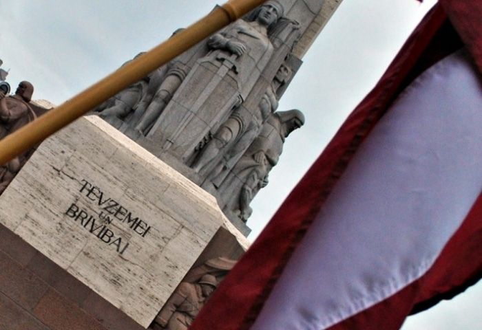 Vēstule: Kā sabiedriskais medijs var ļaut necienīt un nonicināt valsts himnu?!