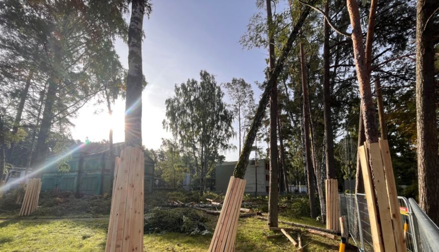 Vēsturiska ēka un jauns korpuss – Jūrmalā sāk veidot skolu 380 bērniem