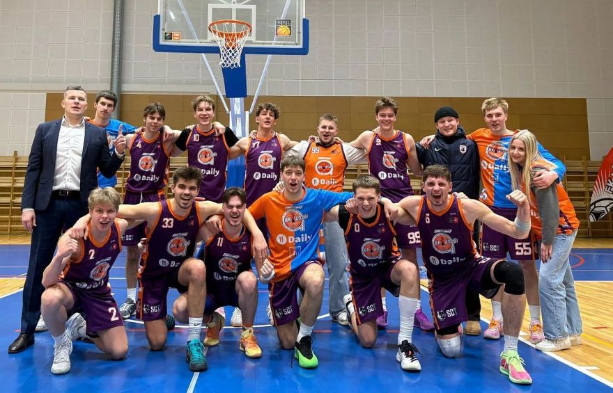 Video: Ādažu basketbolisti otrreiz uzvar "Madonu" un iekļūst Reģionālās līgas finālā