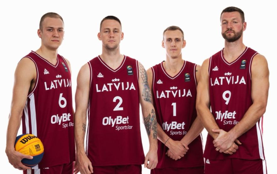VIDEO: Latvijas 3x3 basketbolisti Pasaules kausā iekļūst izslēgšanas spēlēs
