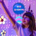 Attēls rakstam: VIDEO: Mārupietis uzbūvē vienradžu fabriku meitai ar autismu, lai finansētu viņas terapijas