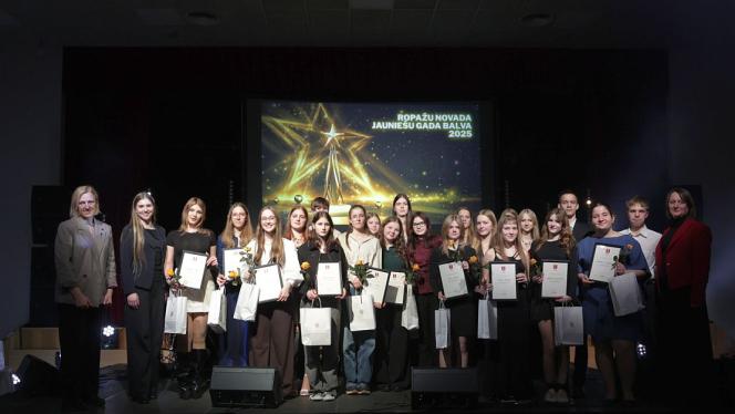 Attēls rakstam: Video: Pasniegtas "Ropažu novada Jauniešu gada balvas"