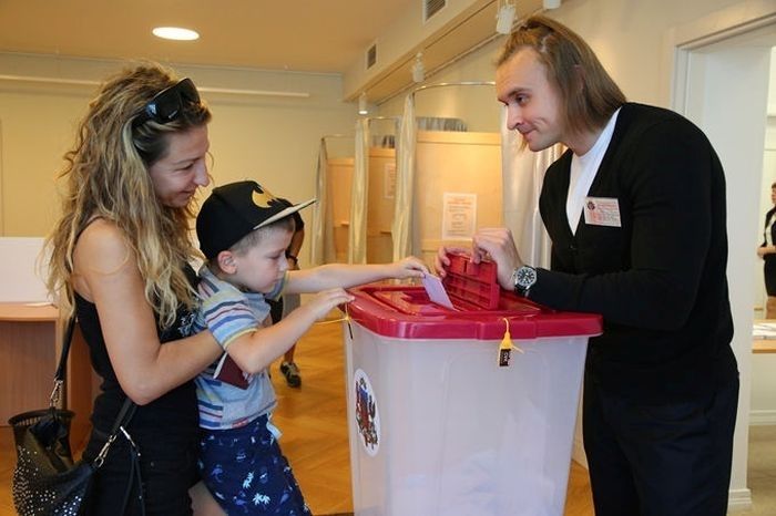 Viedoklis. Ar skolas somu uz vēlēšanām