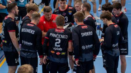 Attēls rakstam: “Viss sabruka kā kāršu namiņš…” Pēc vārtsarga traumas “Tenax” handbolisti piedzīvo sakāvi Eiropas kausa pirmajā spēlē
