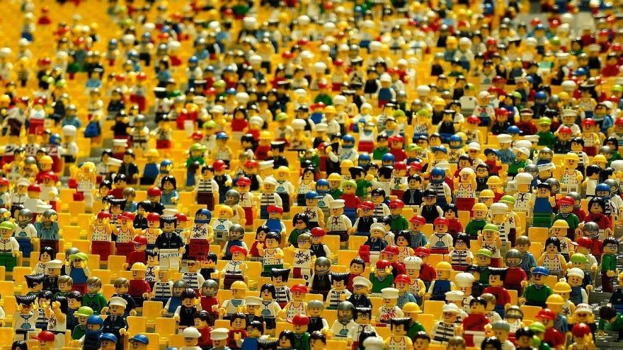 VK apkopojusi informāciju par iedzīvotājiem un atsevišķām sabiedrības grupām būtiskākajām izmaiņām 2023.gadā