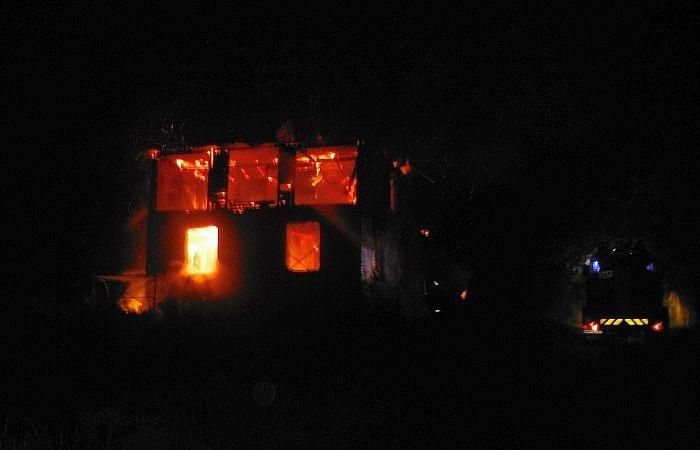VUGD: Sējas novadā likvidēts prāvs ugunsgrēks, Jūrmalā atrasts noslīkušais, Ropažos izglābts bērns