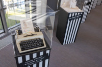 Foto: Jūrmalā skatāmas Ziedoņa pasaku telpiskās ilustrācijas