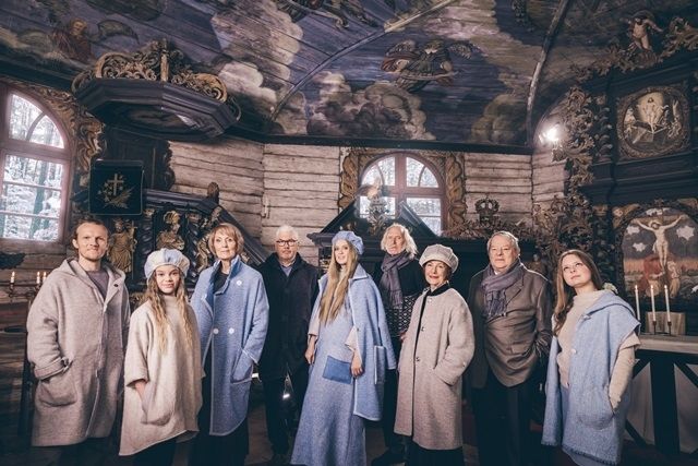 Ziemassvētku koncertos Valta Pūces dziesmas izdziedās Agnese Rakovska un Jānis Aišpurs